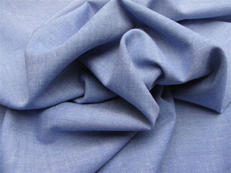 what is chambray material.